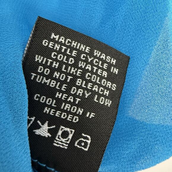 BCBGMAXAZRIA Sheer Chiffon Wrap Topper Women size XL Light Blue Long Sleeves - Picture 8 of 9